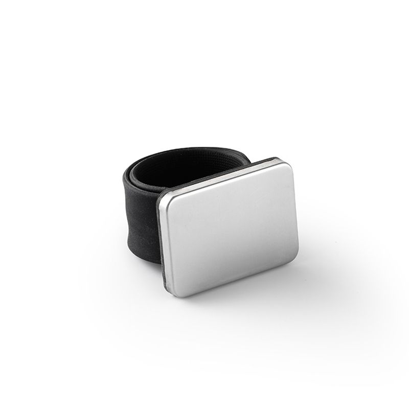 Armbånd med magnetplate